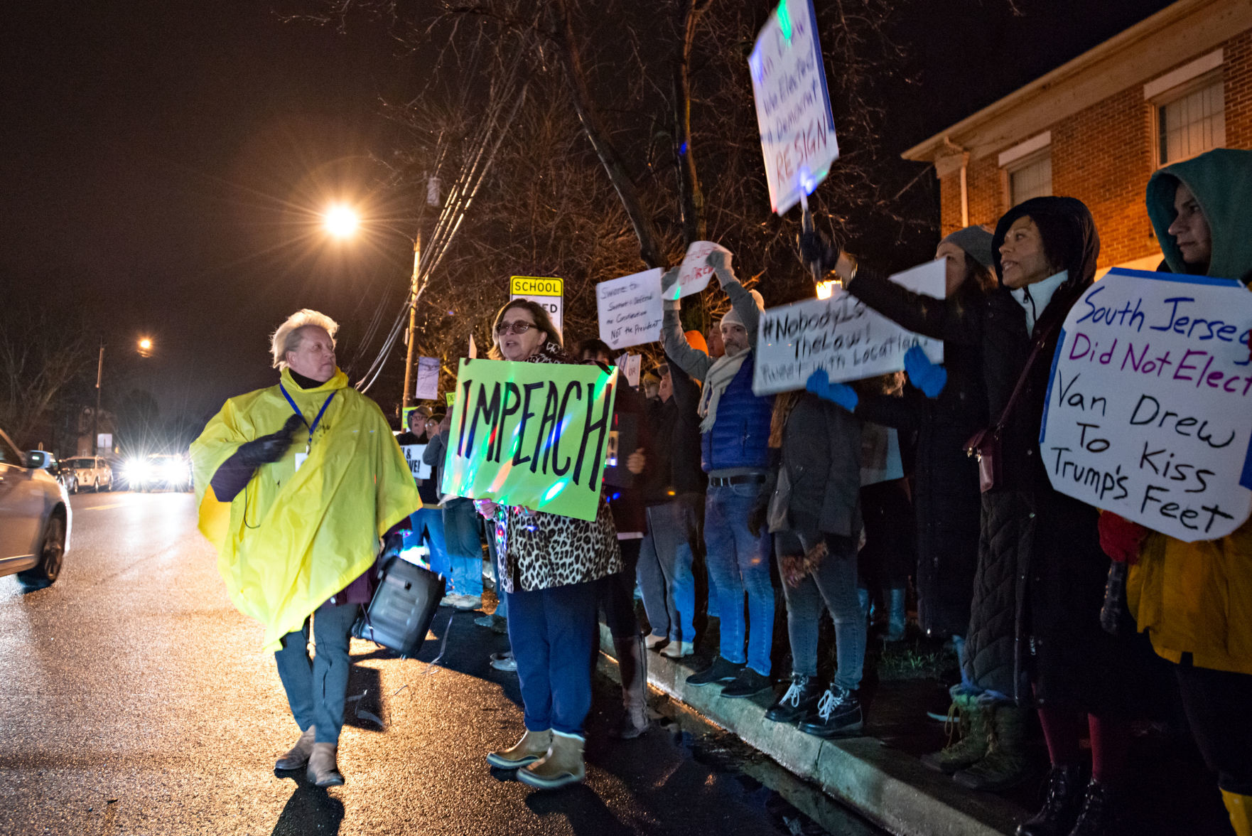 121819_nws_protest